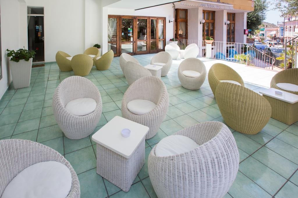 Residence Hotel Eden Palinuro Bagian luar foto